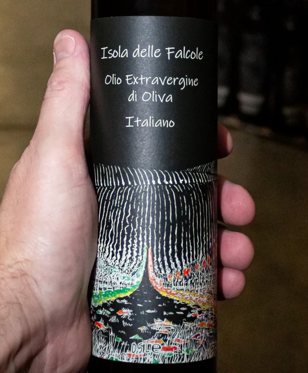 Isola della Falcole Extra Virgin Olive Oil 2023 (500mL) - Image 2